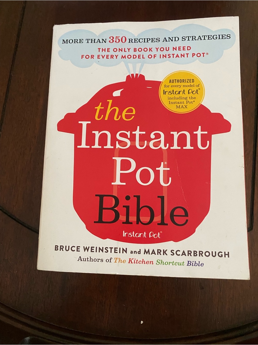 The Instant Pot Bible - Red & White Cookbook